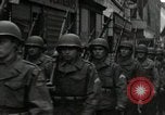 Standbild 82 Armored Reconnaissance Bataillon Paraden in Ostbelgien Hasselt Belgien, 1945, aus Sekunde 36 historischem Filmmaterial Videoclip 65675074329