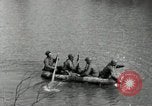 Standbild USA Infanteristen Leimersheim Deutschland, 1945, aus Sekunde 19 historischem Filmmaterial Videoclip 65675074331