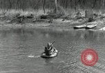 Standbild USA Infanteristen Leimersheim Deutschland, 1945, aus Sekunde 33 historischem Filmmaterial Videoclip 65675074331