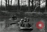 Image États-Unis fantassins Leimersheim Allemagne, 1945, de la seconde 25 séquences d'archives historiques vidéo 65675074332