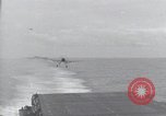 Standbild F6F Hellcat Fighter Pazifik, 1944, aus Sekunde 1 historischem Filmmaterial Videoclip 65675074367