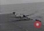 Standbild F6F Hellcat Fighter Pazifik, 1944, aus Sekunde 10 historischem Filmmaterial Videoclip 65675074367