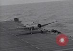 Standbild F6F Hellcat Fighter Pazifik, 1944, aus Sekunde 11 historischem Filmmaterial Videoclip 65675074367