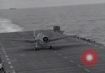 Standbild F6F Hellcat Fighter Pazifik, 1944, aus Sekunde 21 historischem Filmmaterial Videoclip 65675074367