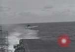 Standbild F6F Hellcat Fighter Pazifik, 1944, aus Sekunde 25 historischem Filmmaterial Videoclip 65675074367