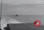 Standbild F6F Hellcat Fighter Pazifik, 1944, aus Sekunde 37 historischem Filmmaterial Videoclip 65675074367
