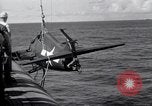 Standbild F4F Wildcat Kampfflugzeuge Palau Inseln, 1944, aus Sekunde 19 historischem Filmmaterial Videoclip 65675074370