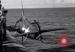 Standbild F4F Wildcat Kampfflugzeuge Palau Inseln, 1944, aus Sekunde 23 historischem Filmmaterial Videoclip 65675074370