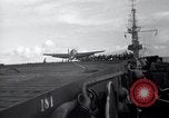 Standbild TBF Avenger Flugzeuge Palau Inseln, 1944, aus Sekunde 9 historischem Filmmaterial Videoclip 65675074371