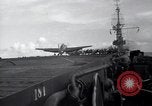 Standbild TBF Avenger Flugzeuge Palau Inseln, 1944, aus Sekunde 11 historischem Filmmaterial Videoclip 65675074371