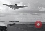 Standbild TBF Avenger Flugzeuge Palau Inseln, 1944, aus Sekunde 19 historischem Filmmaterial Videoclip 65675074371