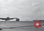 Standbild TBF Avenger Ebenen Palau Inseln, 1944, aus Sekunde 40 historischem Filmmaterial Videoclip 65675074372