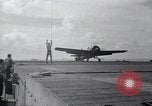 Standbild TBF Avenger Ebenen Palau Inseln, 1944, aus Sekunde 60 historischem Filmmaterial Videoclip 65675074372
