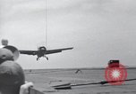 Standbild F4F Wildcat Kampfflugzeuge Palau Inseln, 1944, aus Sekunde 22 historischem Filmmaterial Videoclip 65675074375