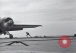 Standbild F4F Wildcat Kampfflugzeuge Palau Inseln, 1944, aus Sekunde 25 historischem Filmmaterial Videoclip 65675074375