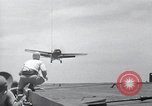 Standbild F4F Wildcat Kampfflugzeuge Palau Inseln, 1944, aus Sekunde 28 historischem Filmmaterial Videoclip 65675074375