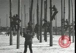 Image Signal Corps poseurs de ligne Georgia United States USA, 1951, de la seconde 9 séquences d'archives historiques vidéo 65675074381