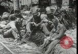 Image des Marines des États-Unis Kiribati Îles Gilbert, 1943, de la seconde 17 séquences d'archives historiques vidéo 65675074388