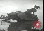 Image des Marines des États-Unis Kiribati Îles Gilbert, 1943, de la seconde 42 séquences d'archives historiques vidéo 65675074388