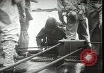 Standbild Vereinigten Staaten Marines Kiribati Gilbert Inseln, 1943, aus Sekunde 11 historischem Filmmaterial Videoclip 65675074389
