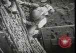 Standbild Vereinigten Staaten Marines Kiribati Gilbert Inseln, 1943, aus Sekunde 30 historischem Filmmaterial Videoclip 65675074389