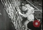 Standbild Vereinigten Staaten Marines Kiribati Gilbert Inseln, 1943, aus Sekunde 40 historischem Filmmaterial Videoclip 65675074389