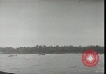 Standbild Vereinigten Staaten Marines Kiribati Gilbert Inseln, 1943, aus Sekunde 56 historischem Filmmaterial Videoclip 65675074389