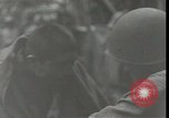 Standbild Japanese-American Marines New Britain Papua Neu Guinea, 1944, aus Sekunde 22 historischem Filmmaterial Videoclip 65675074391