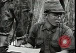 Standbild Japanese-American Marines New Britain Papua Neu Guinea, 1944, aus Sekunde 37 historischem Filmmaterial Videoclip 65675074391