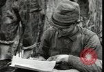 Standbild Japanese-American Marines New Britain Papua Neu Guinea, 1944, aus Sekunde 38 historischem Filmmaterial Videoclip 65675074391