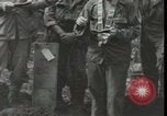Image des soldats américains Nouvelle Bretagne la Papouasie-Nouvelle-Guinée, 1944, de la seconde 11 séquences d'archives historiques vidéo 65675074394