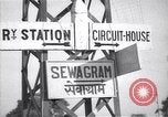 Image Wardha JUNCTION Gare Wardha Inde, 1943, de la seconde 19 séquences d'archives historiques vidéo 65675074398