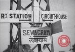Image Wardha JUNCTION Gare Wardha Inde, 1943, de la seconde 20 séquences d'archives historiques vidéo 65675074398