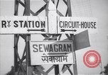 Image Wardha JUNCTION Gare Wardha Inde, 1943, de la seconde 22 séquences d'archives historiques vidéo 65675074398