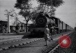 Image Wardha JUNCTION Gare Wardha Inde, 1943, de la seconde 35 séquences d'archives historiques vidéo 65675074398