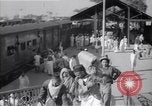 Image Wardha JUNCTION Gare Wardha Inde, 1943, de la seconde 51 séquences d'archives historiques vidéo 65675074398