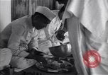 Immagine di Mohandas Karamchand Gandhi Wardha India, 1943, secondo 23 filmato di repertorio 65675074399