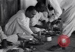 Immagine di Mohandas Karamchand Gandhi Wardha India, 1943, secondo 25 filmato di repertorio 65675074399