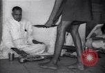 Immagine di Mohandas Karamchand Gandhi Wardha India, 1943, secondo 36 filmato di repertorio 65675074399