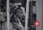 Immagine di Mohandas Karamchand Gandhi Wardha India, 1943, secondo 42 filmato di repertorio 65675074400