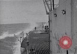 Standbild australischen Überlebenden Pazifik, 1944, aus Sekunde 36 historischem Filmmaterial Videoclip 65675074409