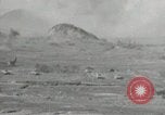 Standbild Schokolade Drop Hill Okinawa Ryukyu Inseln, 1945, aus Sekunde 10 historischem Filmmaterial Videoclip 65675074416