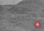 Standbild USA Soldaten Okinawa Ryukyu Inseln, 1945, aus Sekunde 27 historischem Filmmaterial Videoclip 65675074420