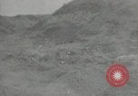 Standbild USA Soldaten Okinawa Ryukyu Inseln, 1945, aus Sekunde 28 historischem Filmmaterial Videoclip 65675074420