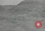Standbild USA Soldaten Okinawa Ryukyu Inseln, 1945, aus Sekunde 30 historischem Filmmaterial Videoclip 65675074420