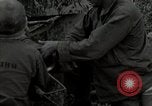 Standbild USA Soldaten Okinawa Ryukyu Inseln, 1945, aus Sekunde 24 historischem Filmmaterial Videoclip 65675074421