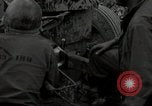 Standbild USA Soldaten Okinawa Ryukyu Inseln, 1945, aus Sekunde 26 historischem Filmmaterial Videoclip 65675074421