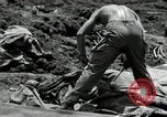 Immagine di Stati Uniti truppe Okinawa isole Ryukyu, 1945, secondo 21 filmato di repertorio 65675074424