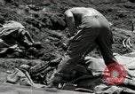 Immagine di Stati Uniti truppe Okinawa isole Ryukyu, 1945, secondo 23 filmato di repertorio 65675074424