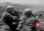 Standbild USA Soldaten Okinawa Ryukyu Inseln, 1945, aus Sekunde 8 historischem Filmmaterial Videoclip 65675074426